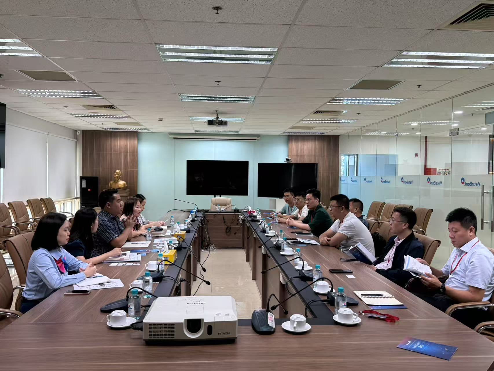 1754380689635667.jpg 1754380689635667.jpg